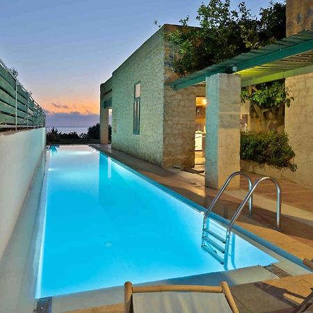 Villa Mediterranea, With Heated Pool Livadia  Εξωτερικό φωτογραφία