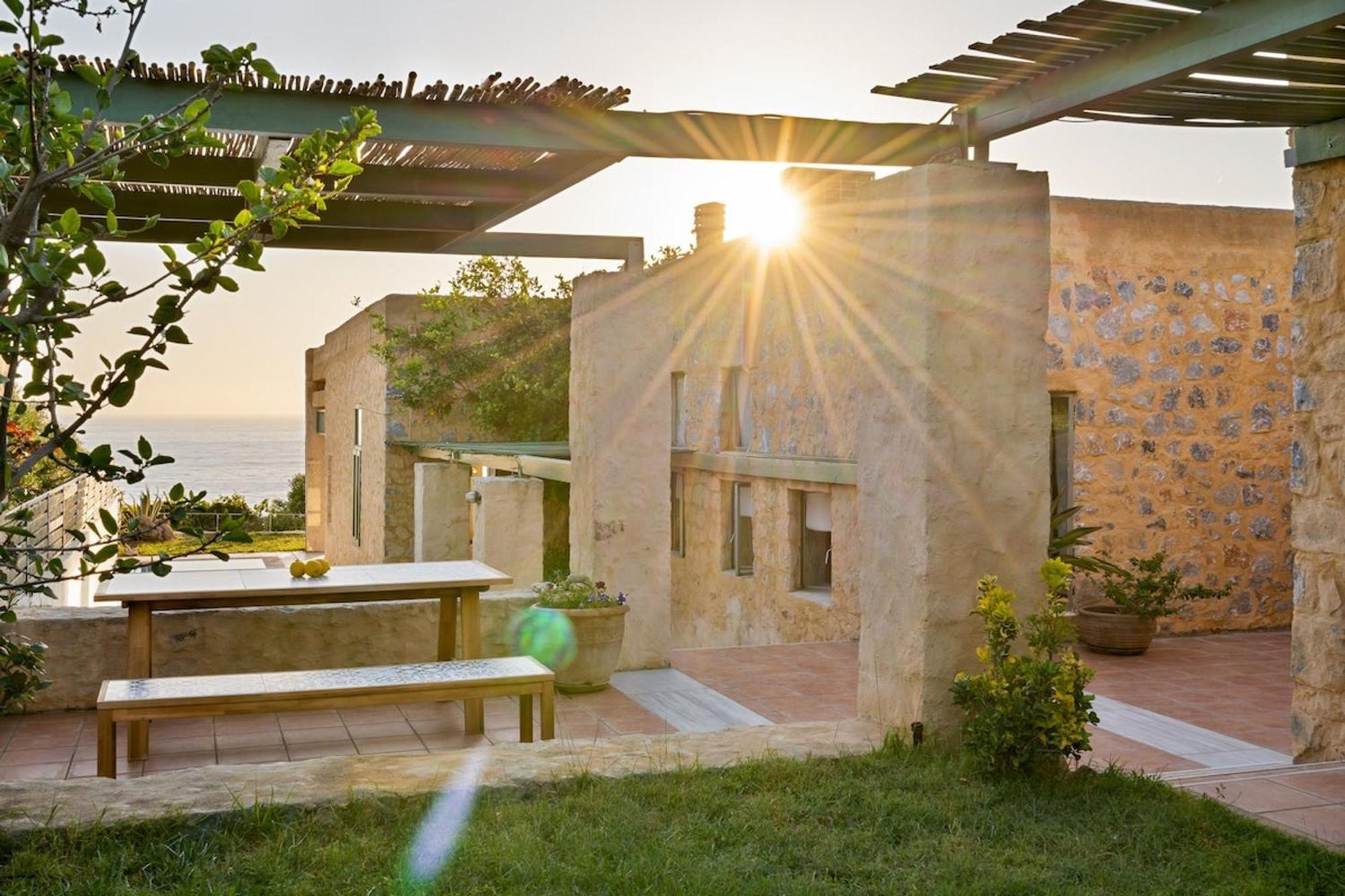 Villa Mediterranea, With Heated Pool Livadia  Εξωτερικό φωτογραφία