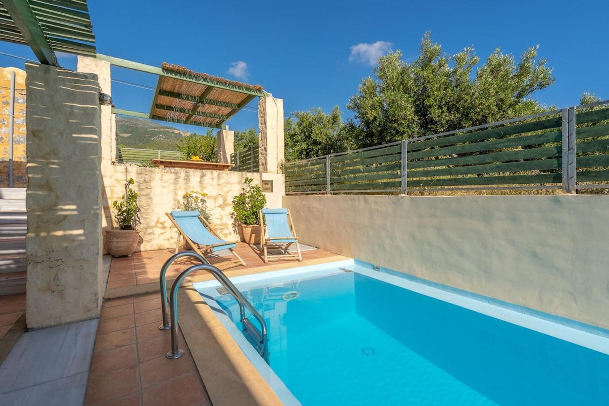 Villa Mediterranea, With Heated Pool Livadia  Εξωτερικό φωτογραφία